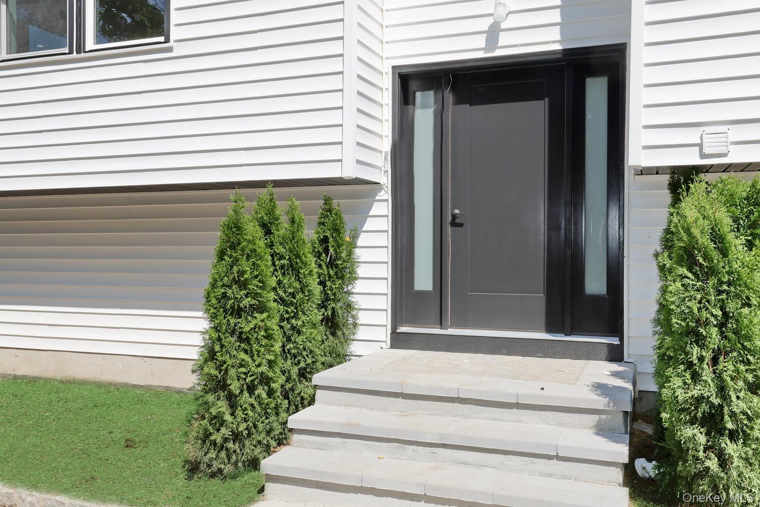 38 Singer Avenue Property Photo 2