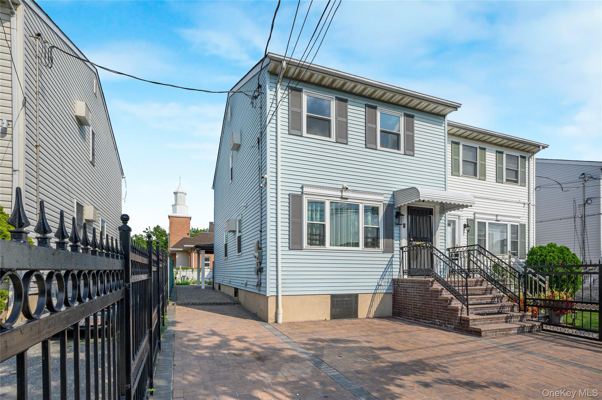 13347 127th Street Property Photo 4