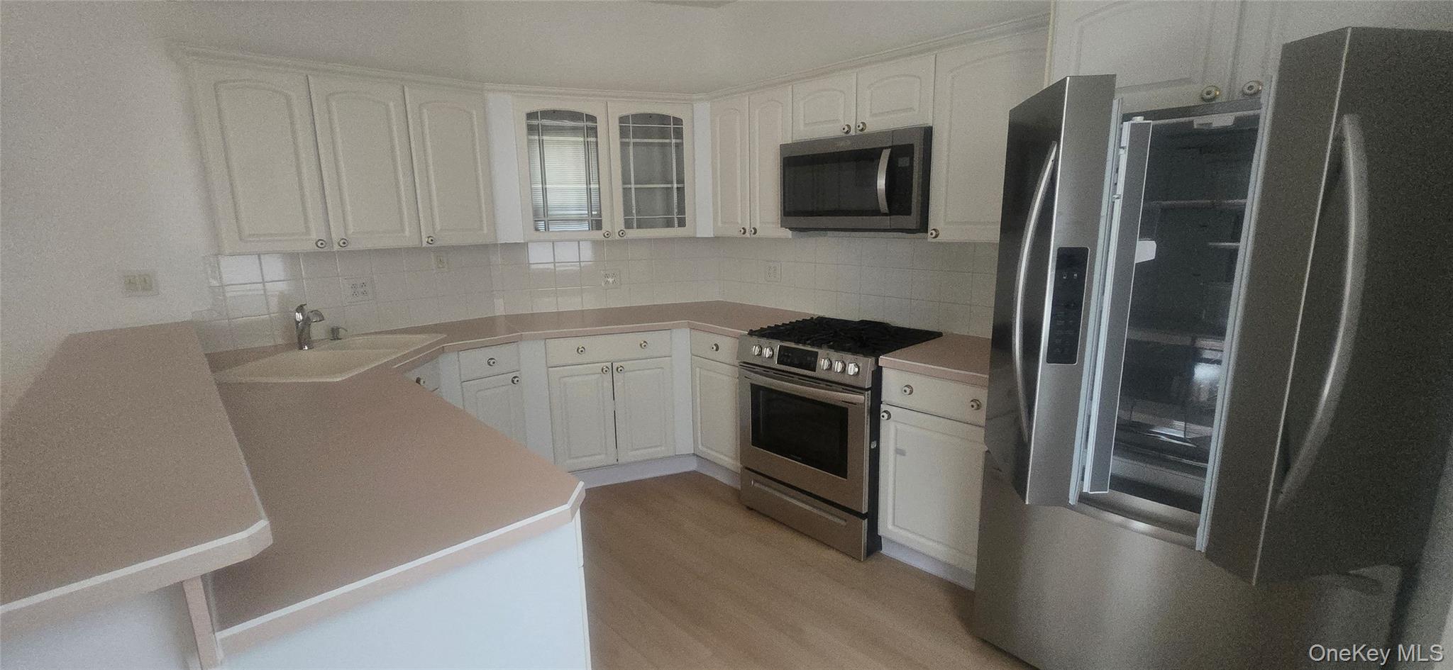 125 W 227th Street 1 Property Photo 10