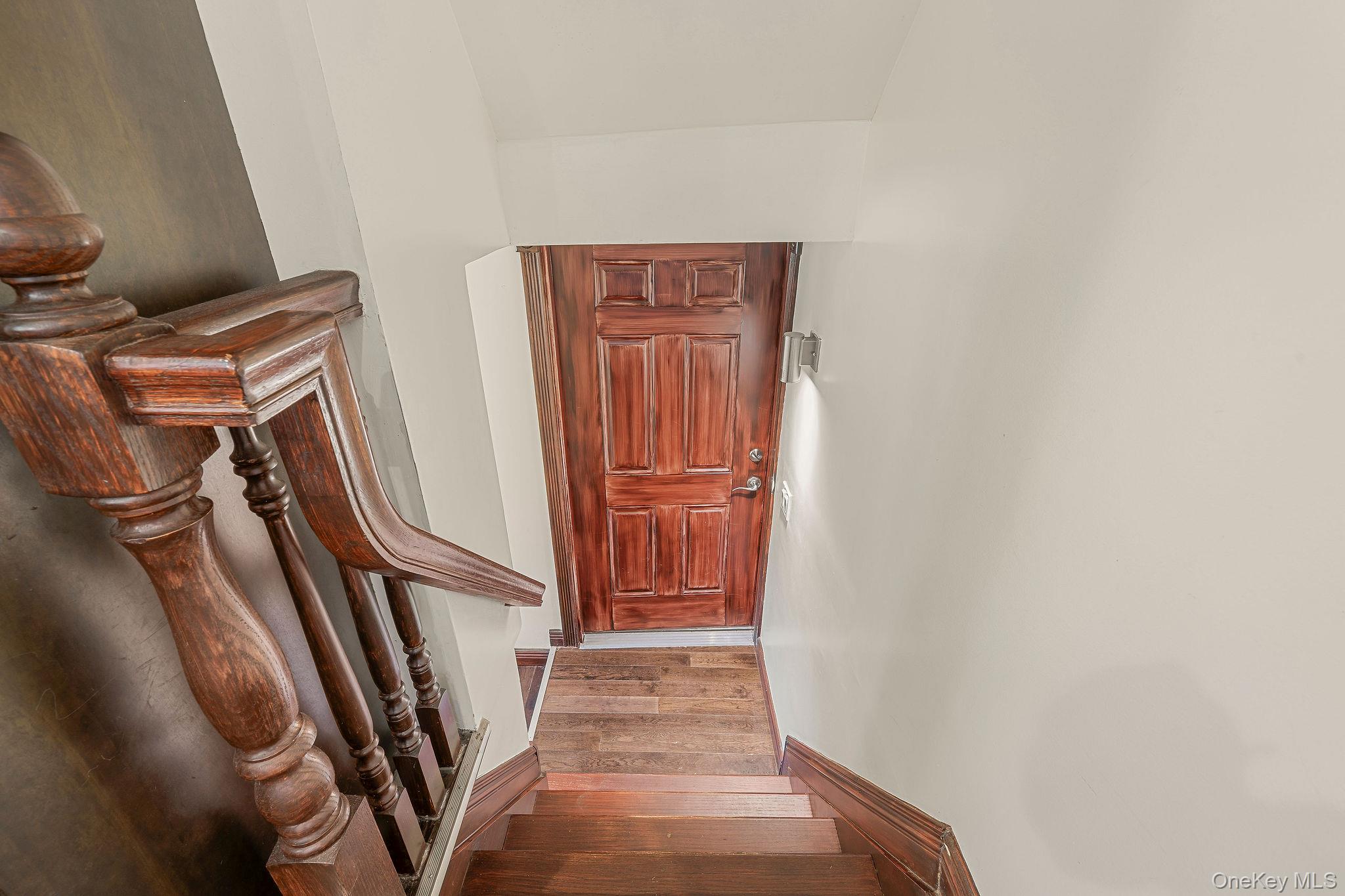 300 Ellen Place Property Photo 27
