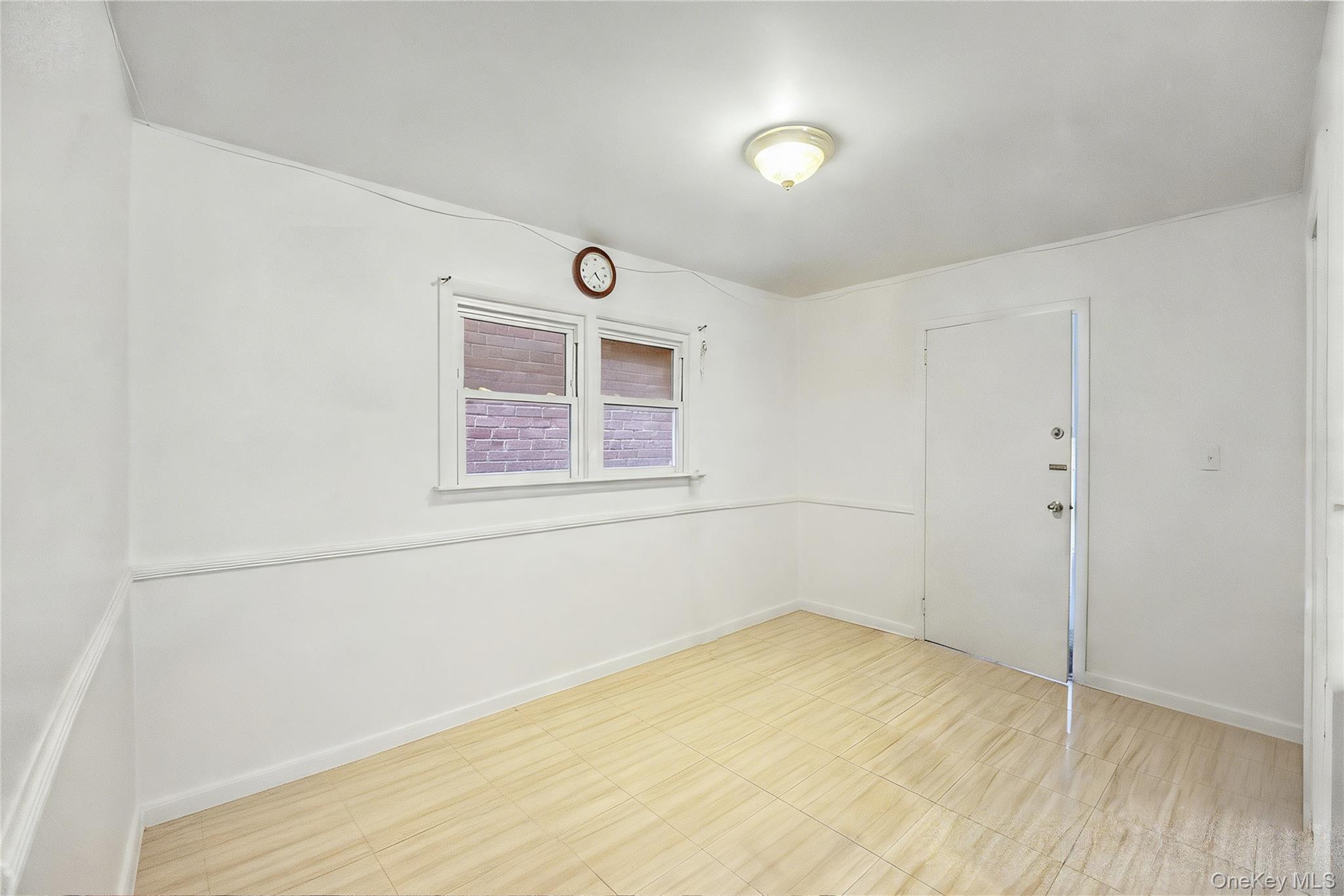 3644 170th Street Property Photo 10