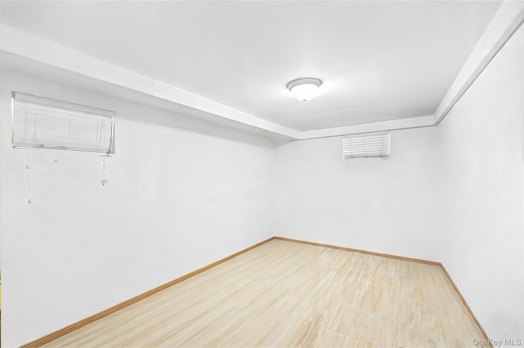 3644 170th Street Property Photo 19