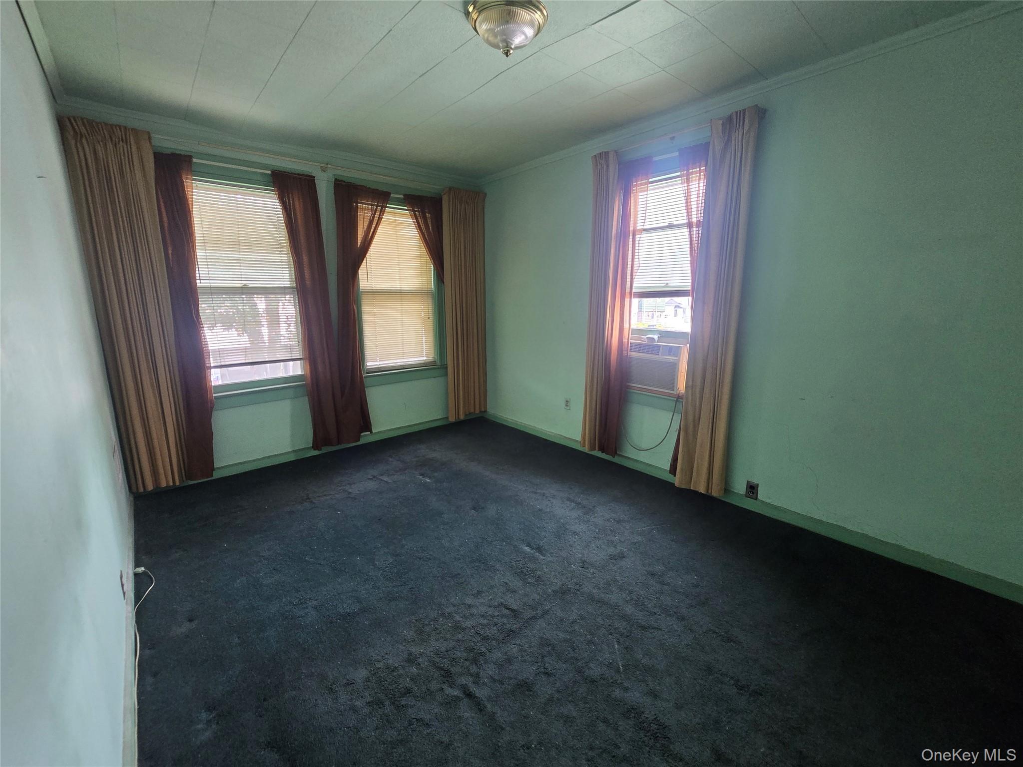 10441 92nd Avenue Property Photo 6