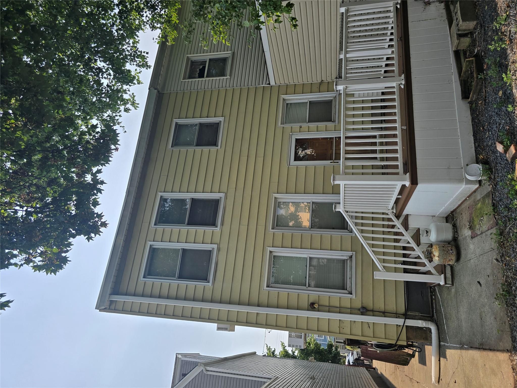 10441 92nd Avenue Property Photo 9