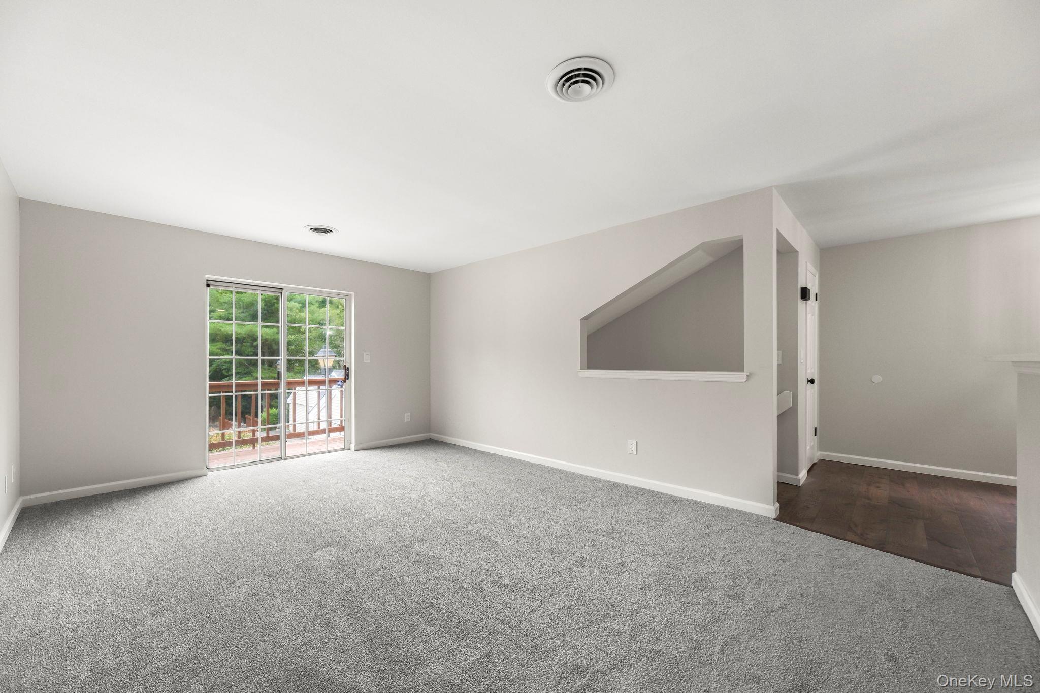308 Magnolia Court Property Photo 11