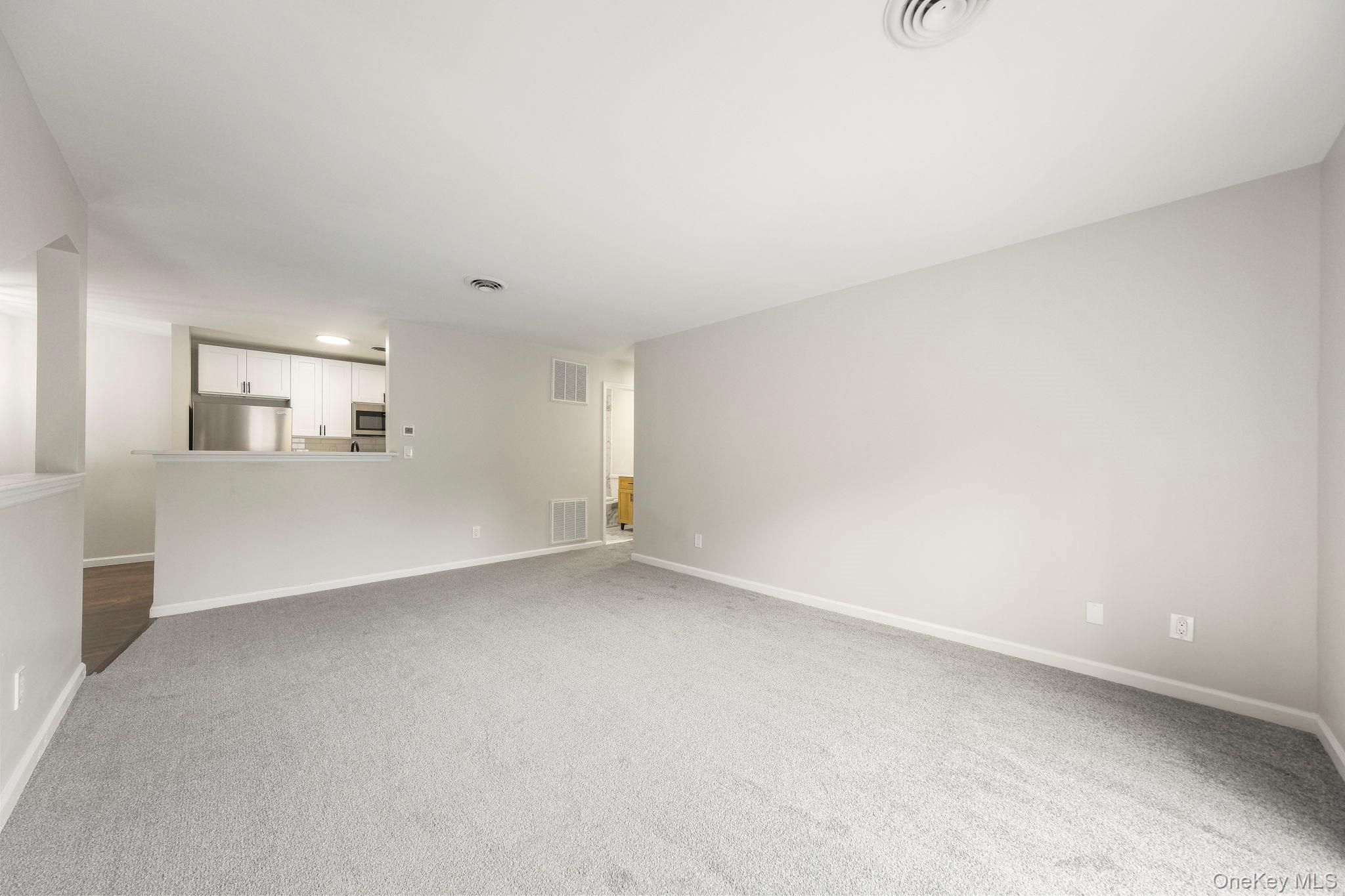 308 Magnolia Court Property Photo 13