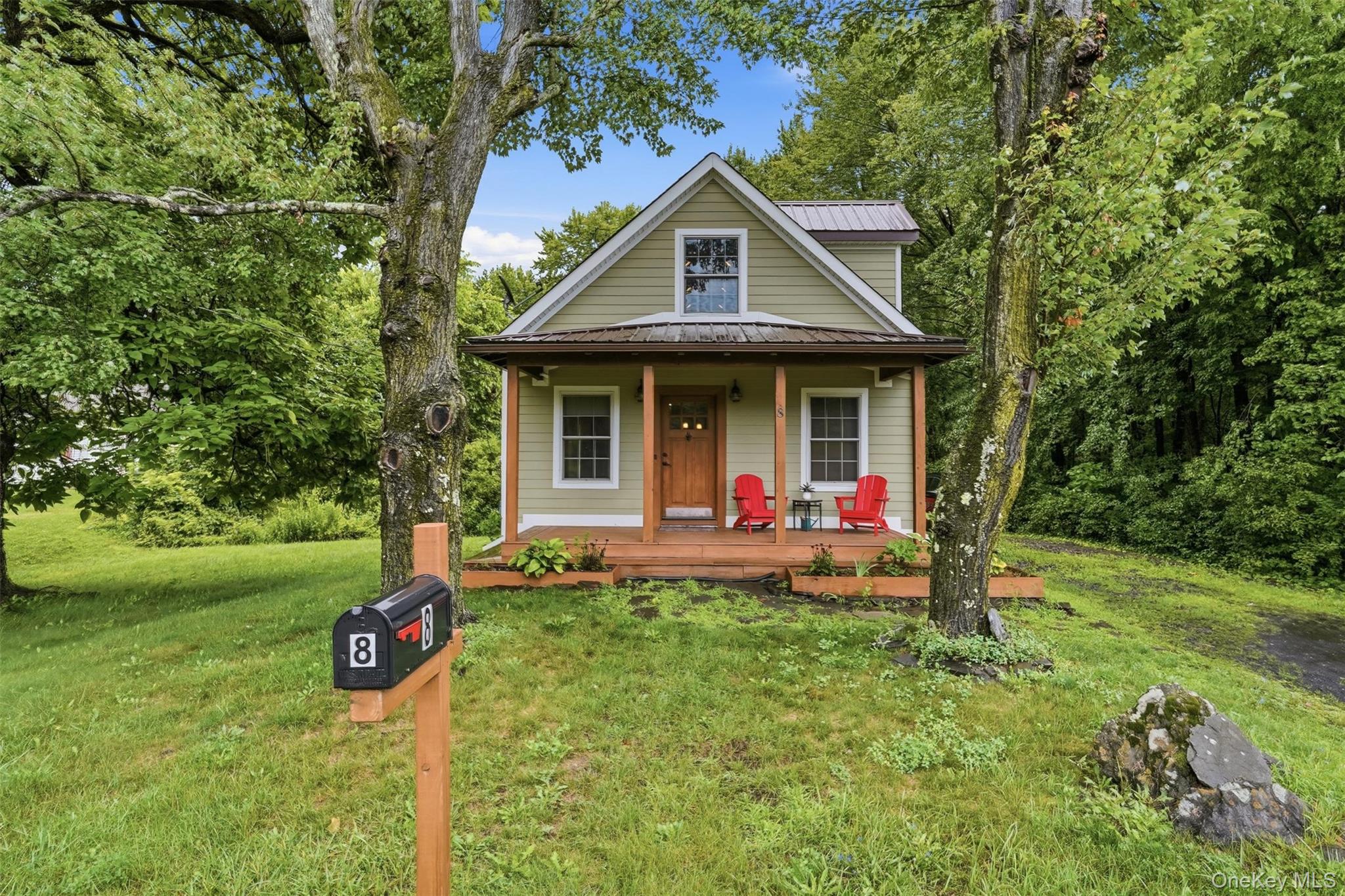 8 S Ohioville Road Property Photo 1