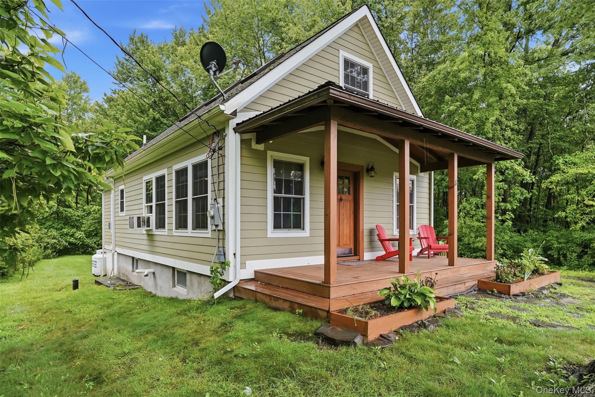 8 S Ohioville Road Property Photo 2
