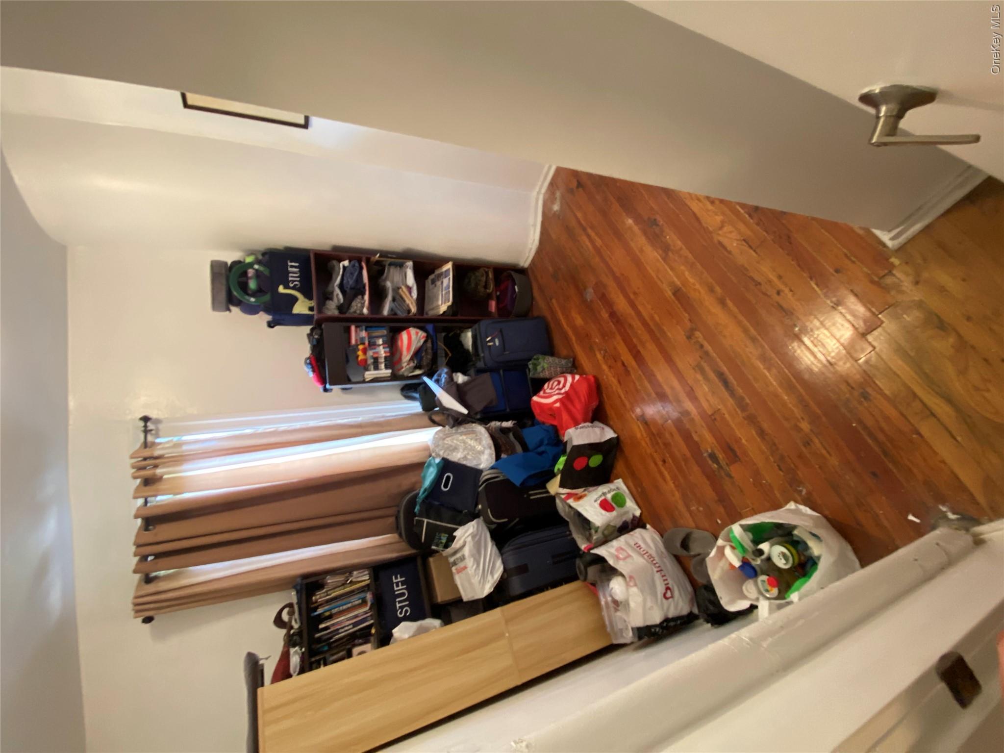 30 Macombs Place 42 Property Photo 8