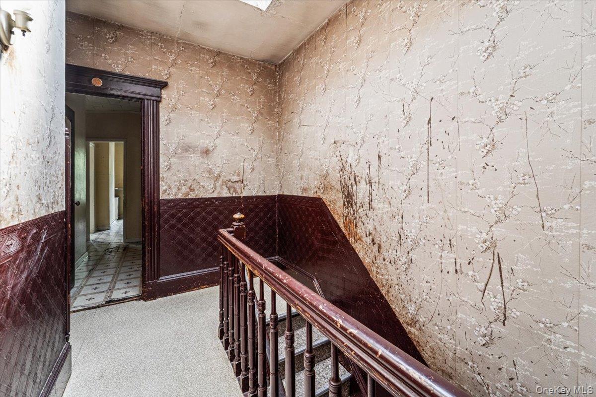 54-18 Nurge Avenue Property Photo 11