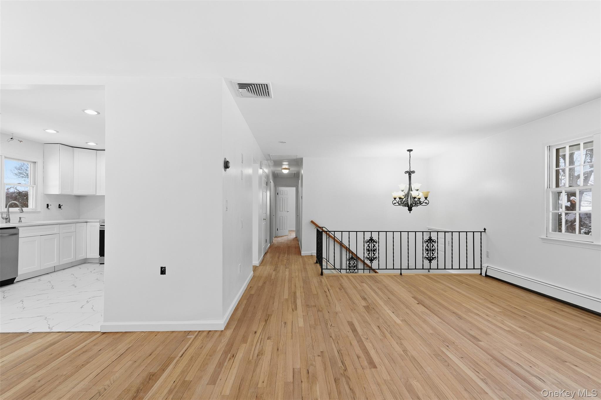 1618 Morningview Drive Property Photo 5