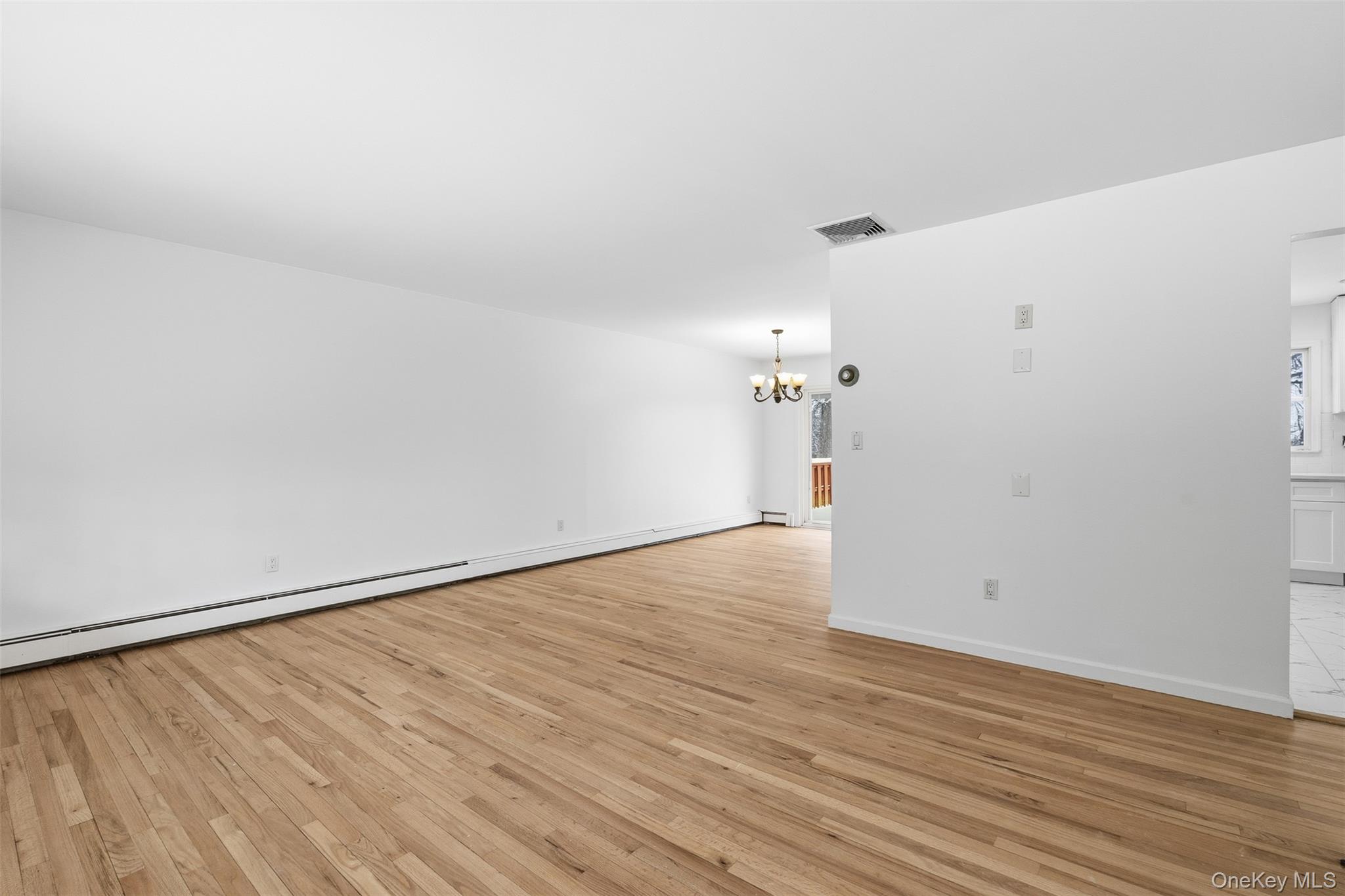1618 Morningview Drive Property Photo 7