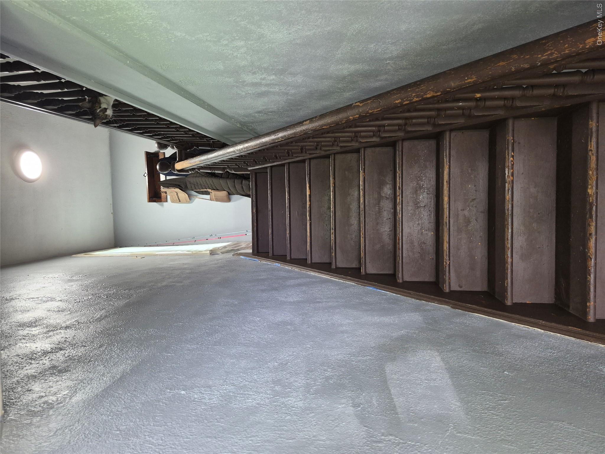 120 Vineyard Avenue Property Photo 2