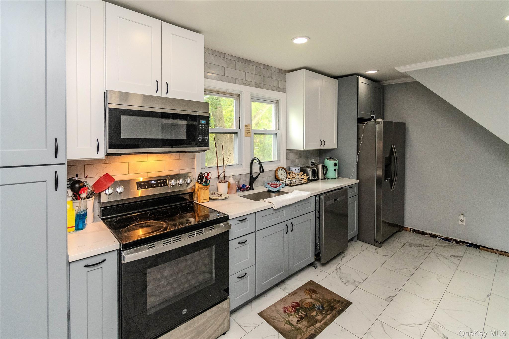 120 Vineyard Avenue Property Photo 13