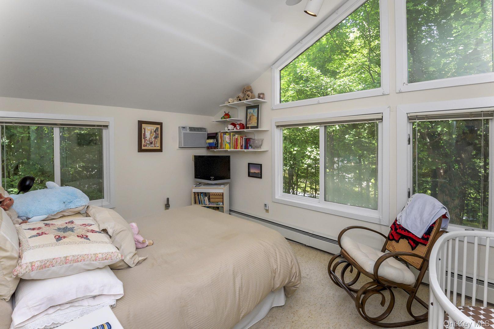 257 Kitchawan Road Property Photo 14