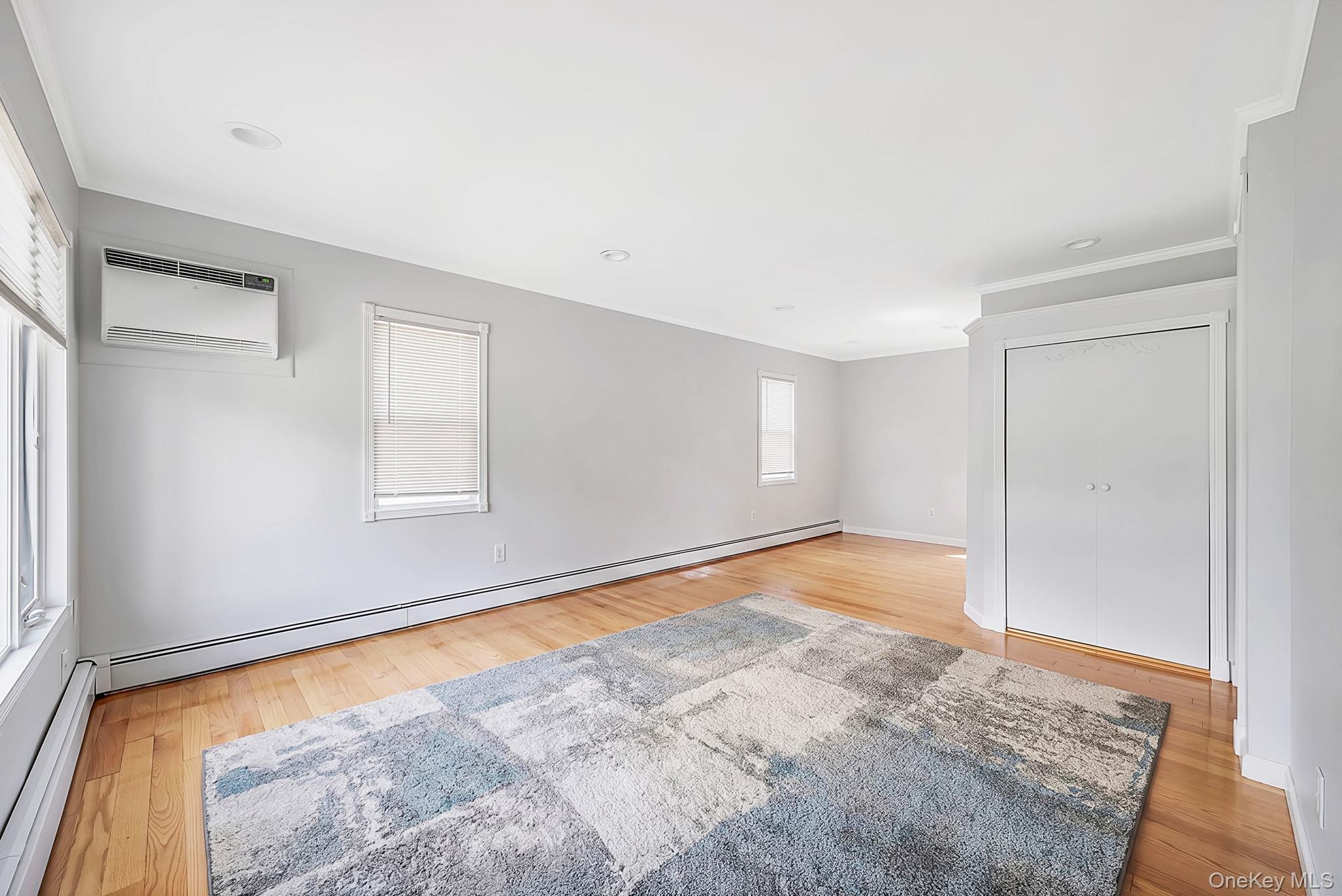 52 Manhattan Avenue Property Photo 14