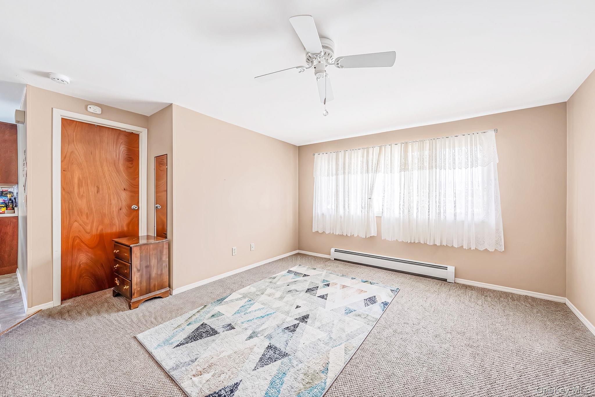 52 Manhattan Avenue Property Photo 39
