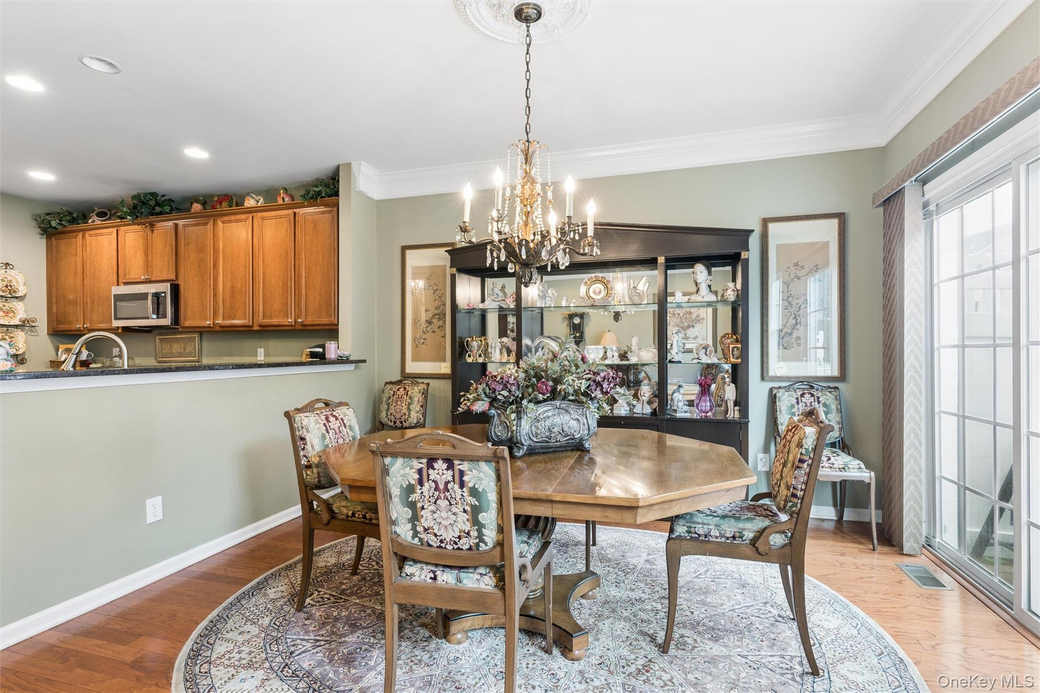 178 Southampton Drive Property Photo 10