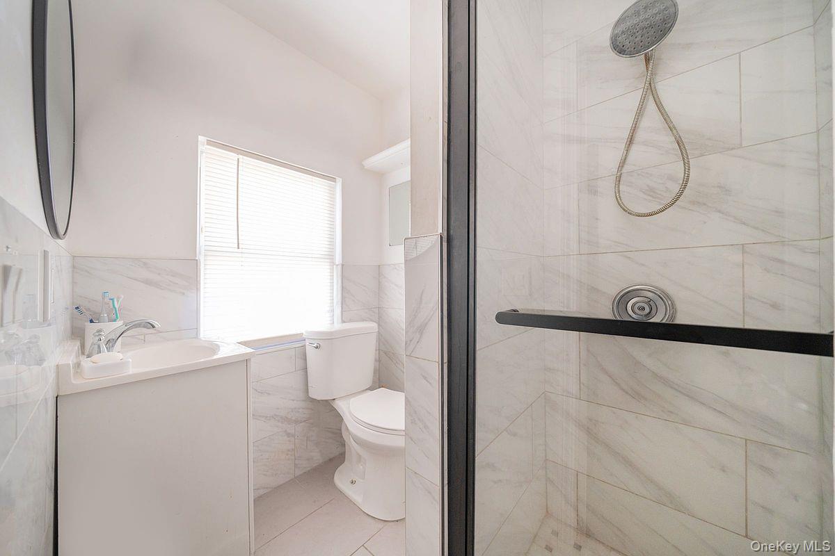 15813 Linden Boulevard Property Photo 10