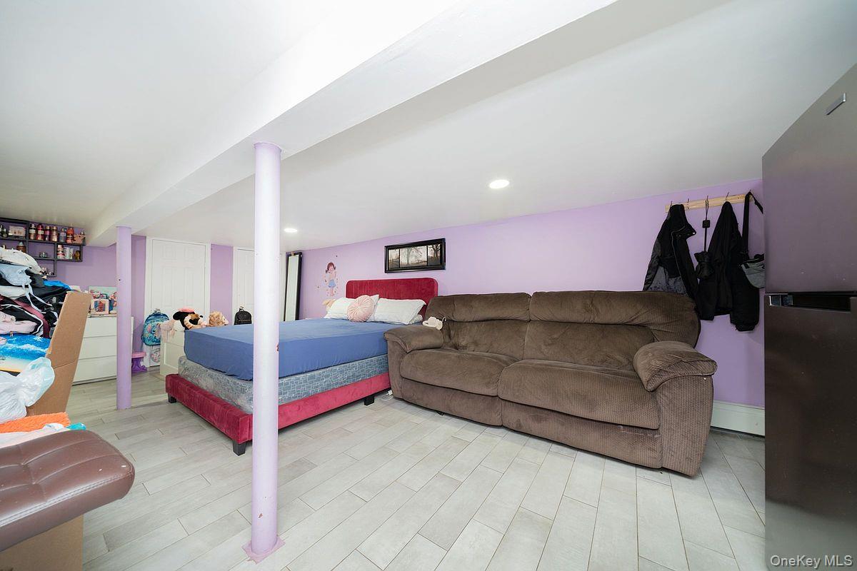 15813 Linden Boulevard Property Photo 17