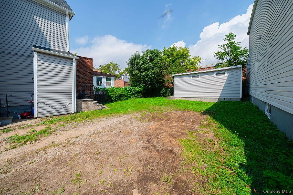 15813 Linden Boulevard Property Photo 27