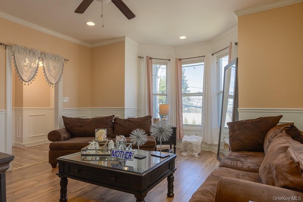 325 Westside Avenue Property Photo 10