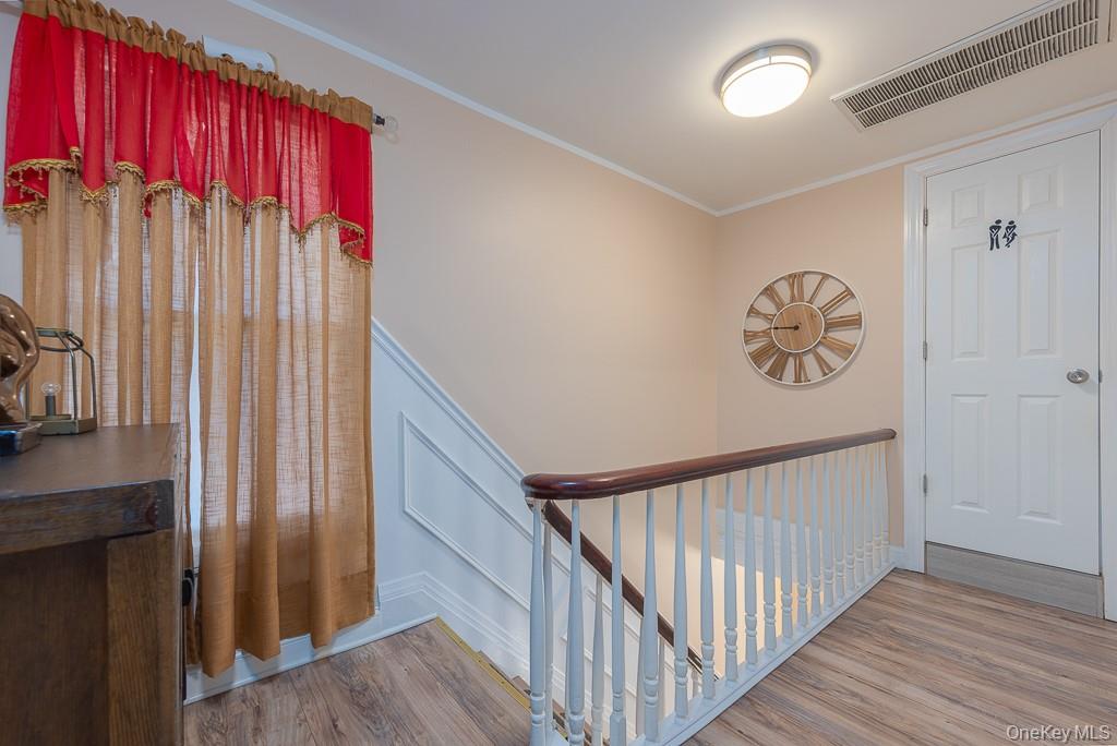 325 Westside Avenue Property Photo 19