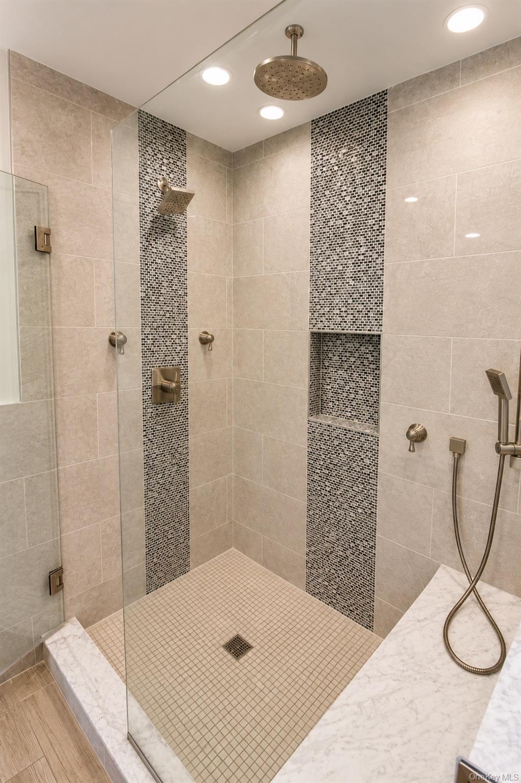 34 Lisa Court Property Photo 25