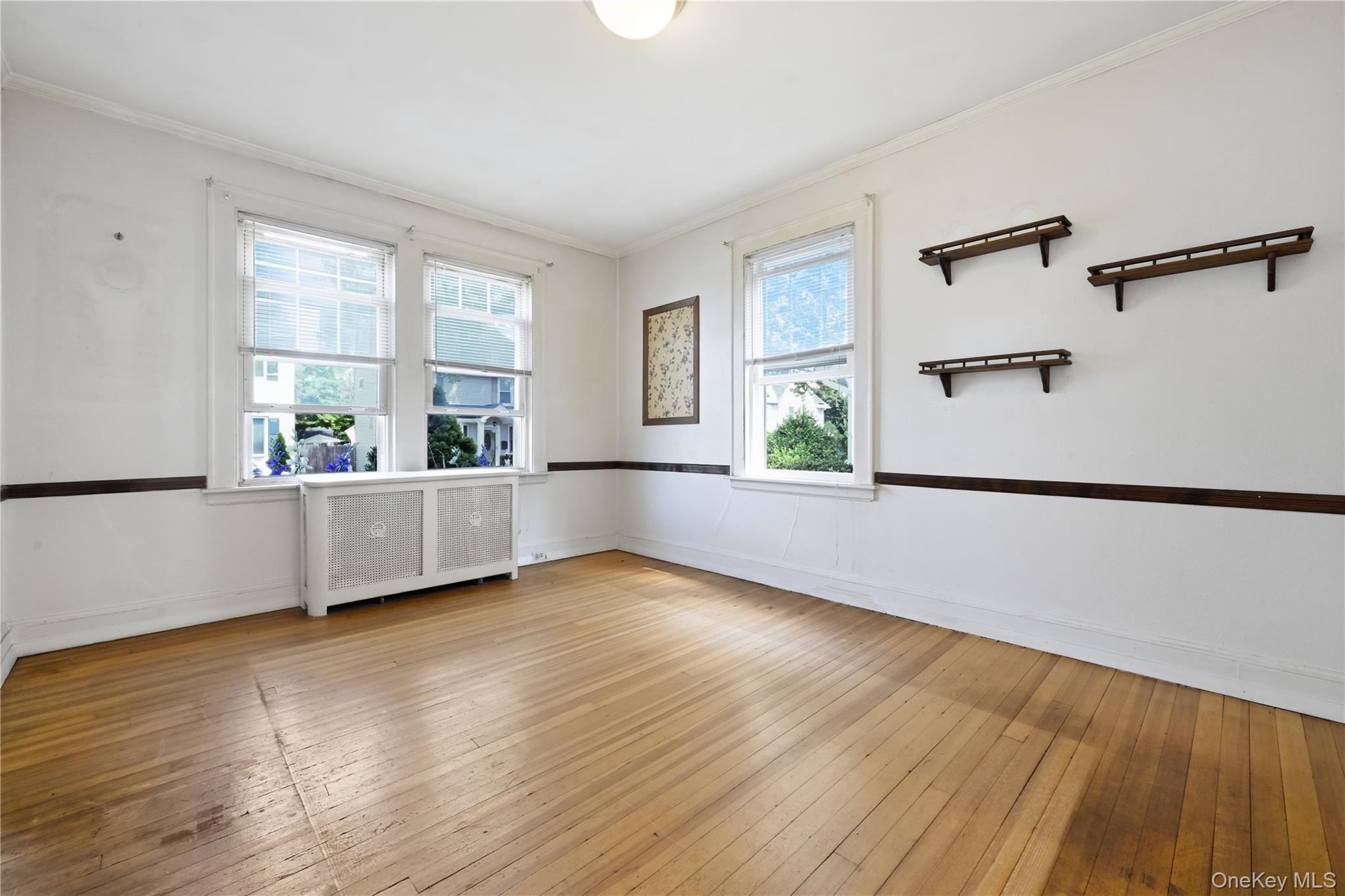 36 Hawthorne Street Property Photo 6