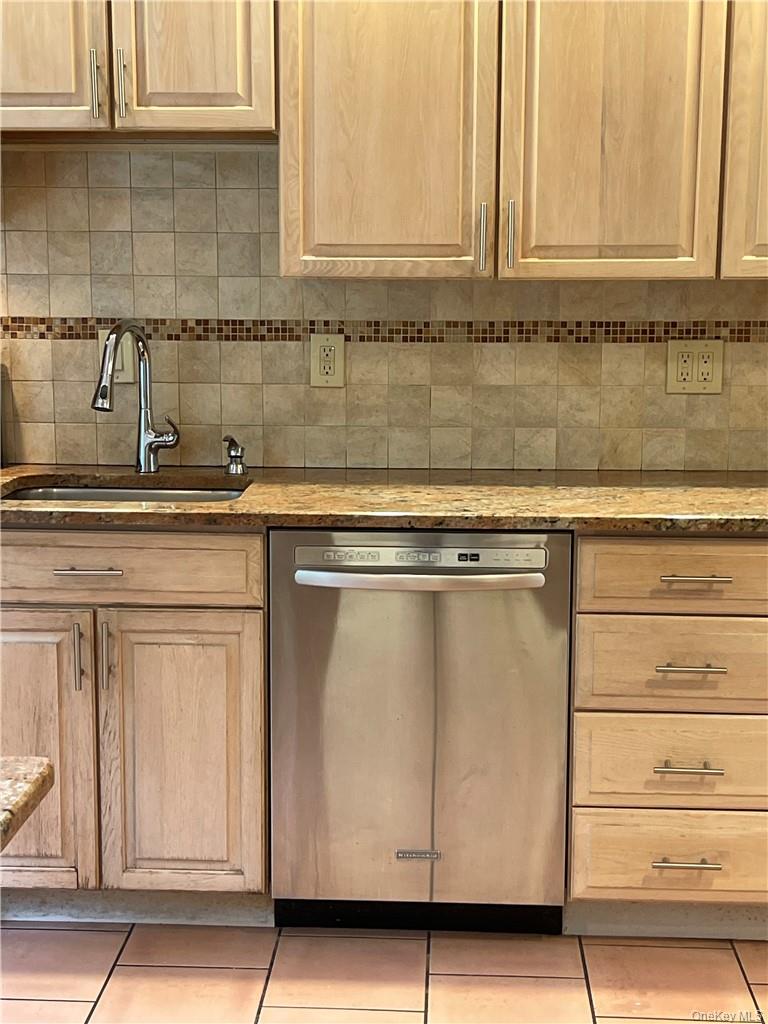 55 Montebello Road Property Photo 11