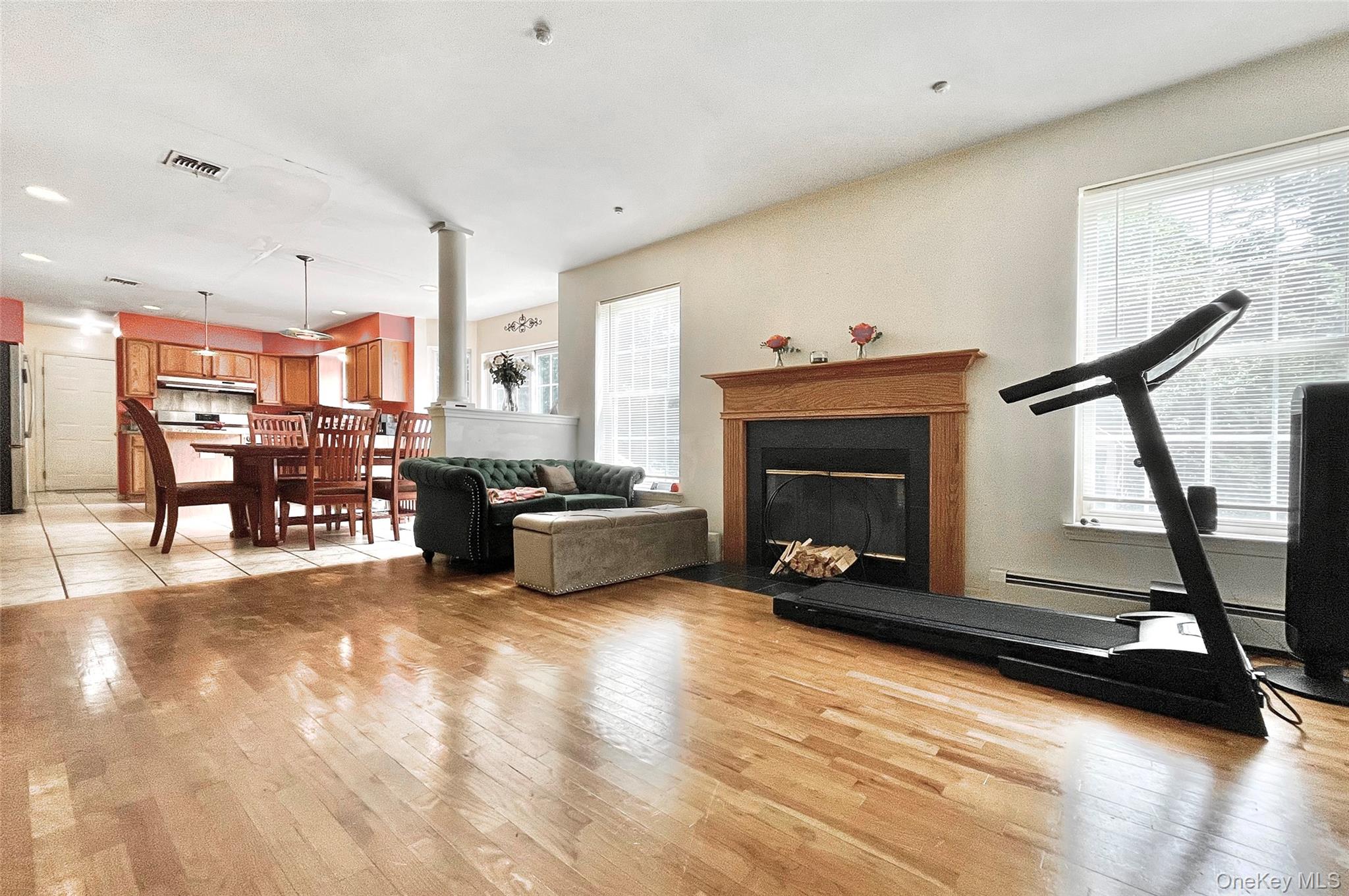 7 Frances Lane Property Photo 8