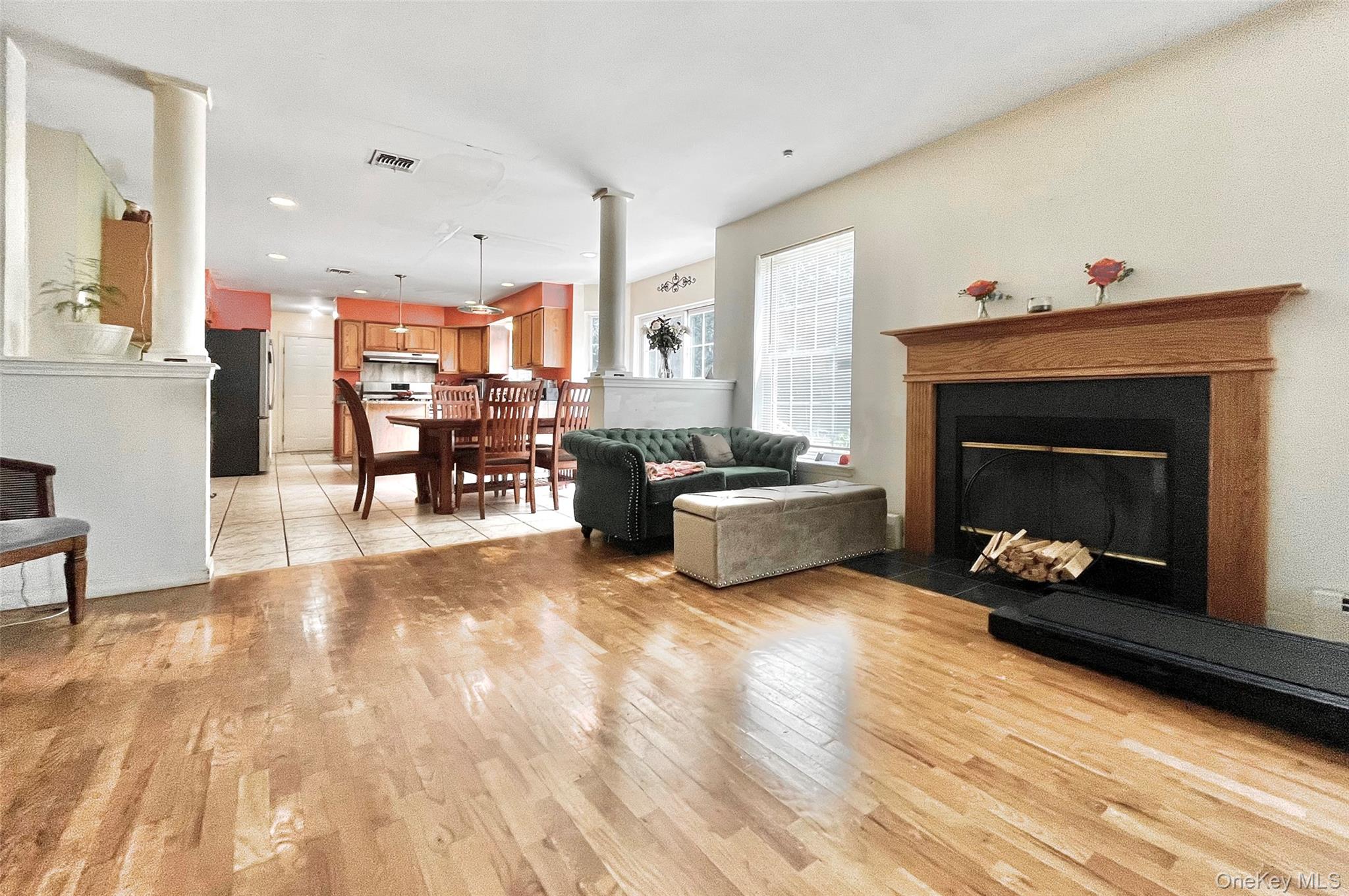 7 Frances Lane Property Photo 9