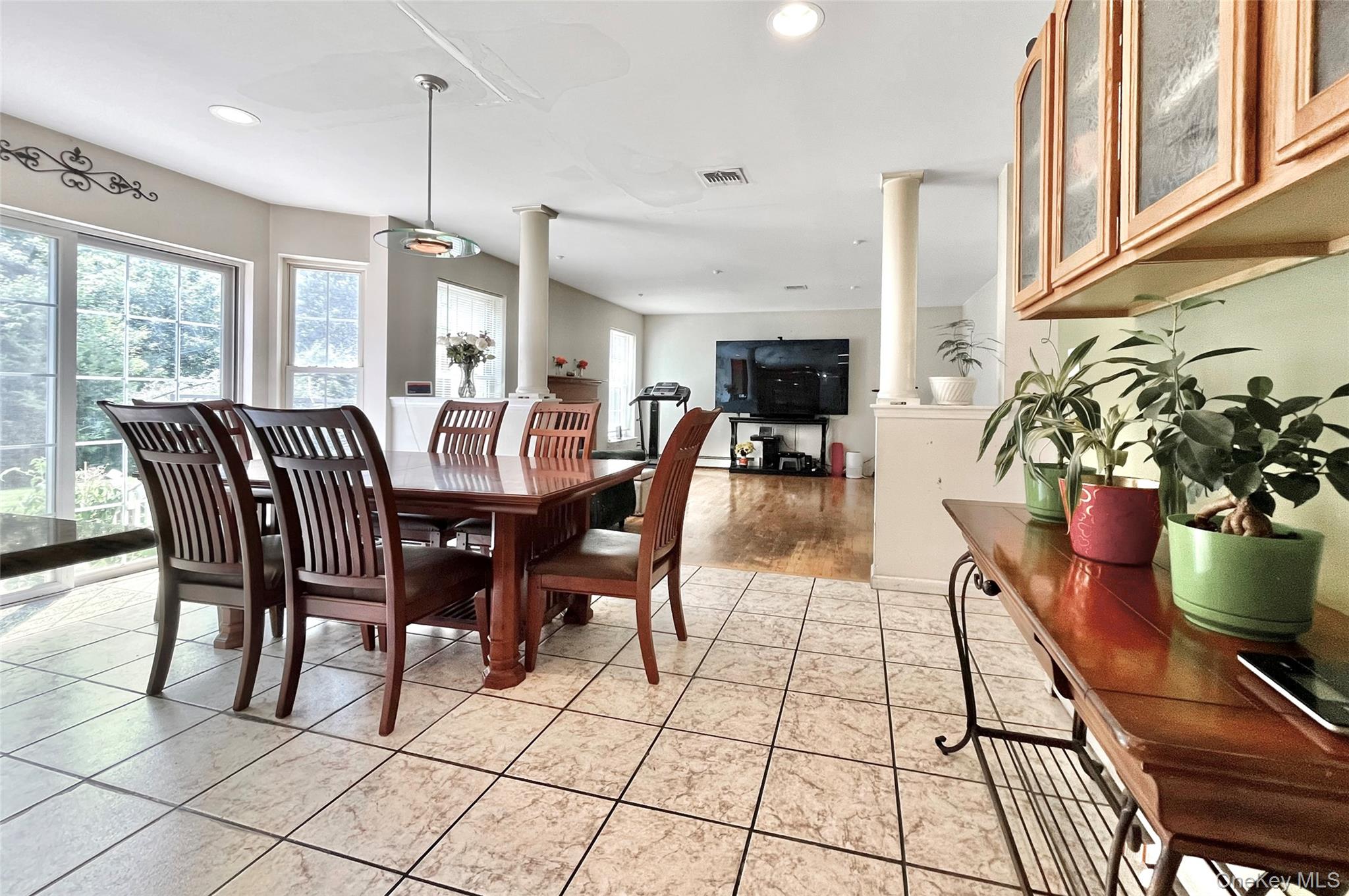 7 Frances Lane Property Photo 17