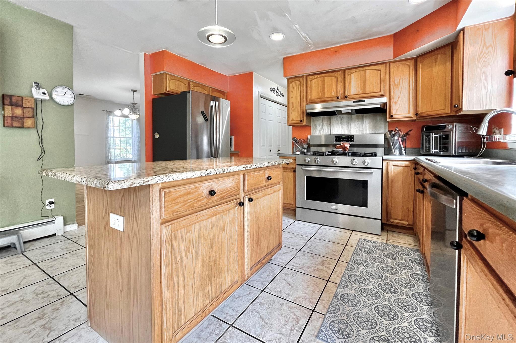 7 Frances Lane Property Photo 21