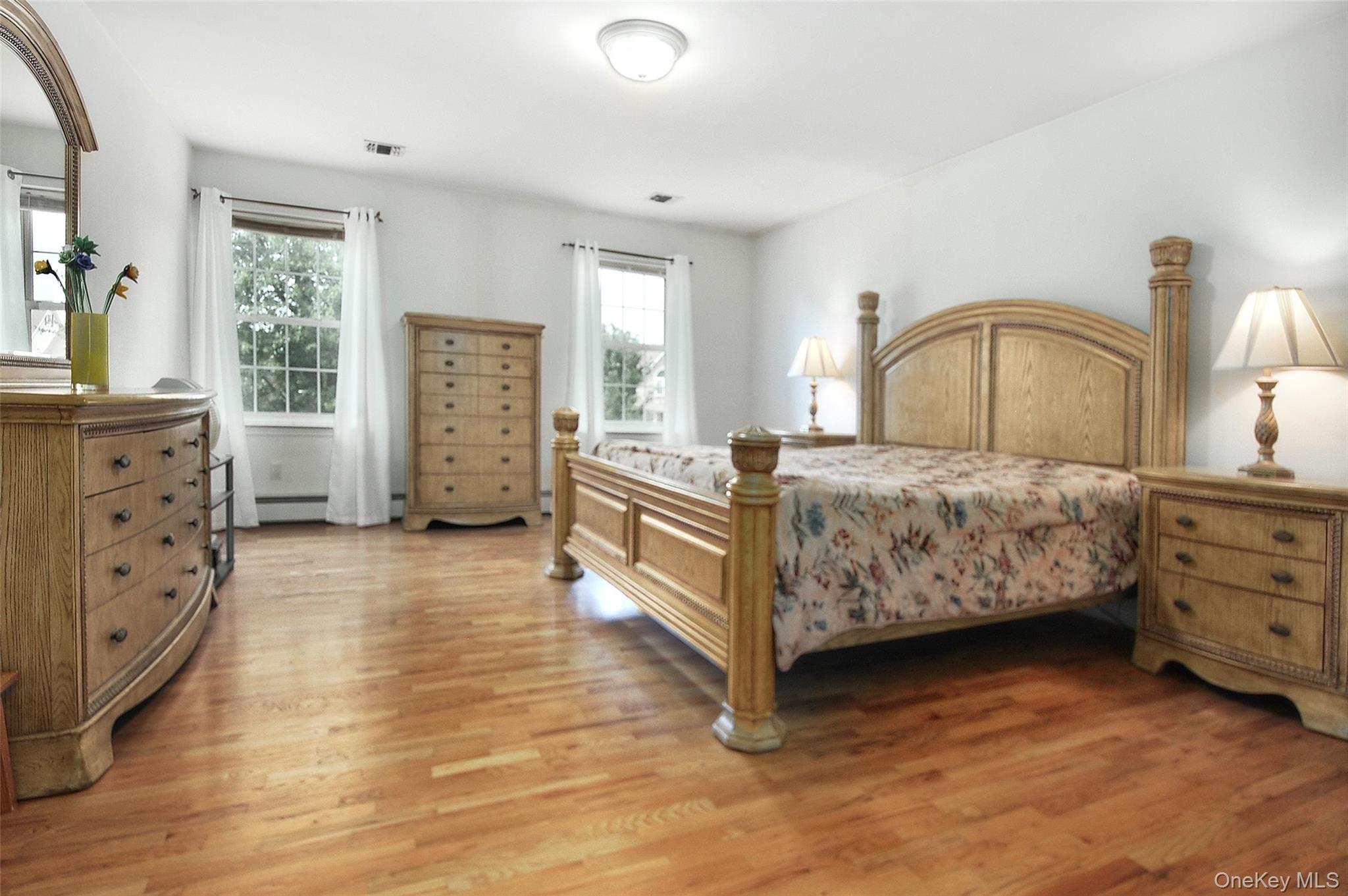 7 Frances Lane Property Photo 28
