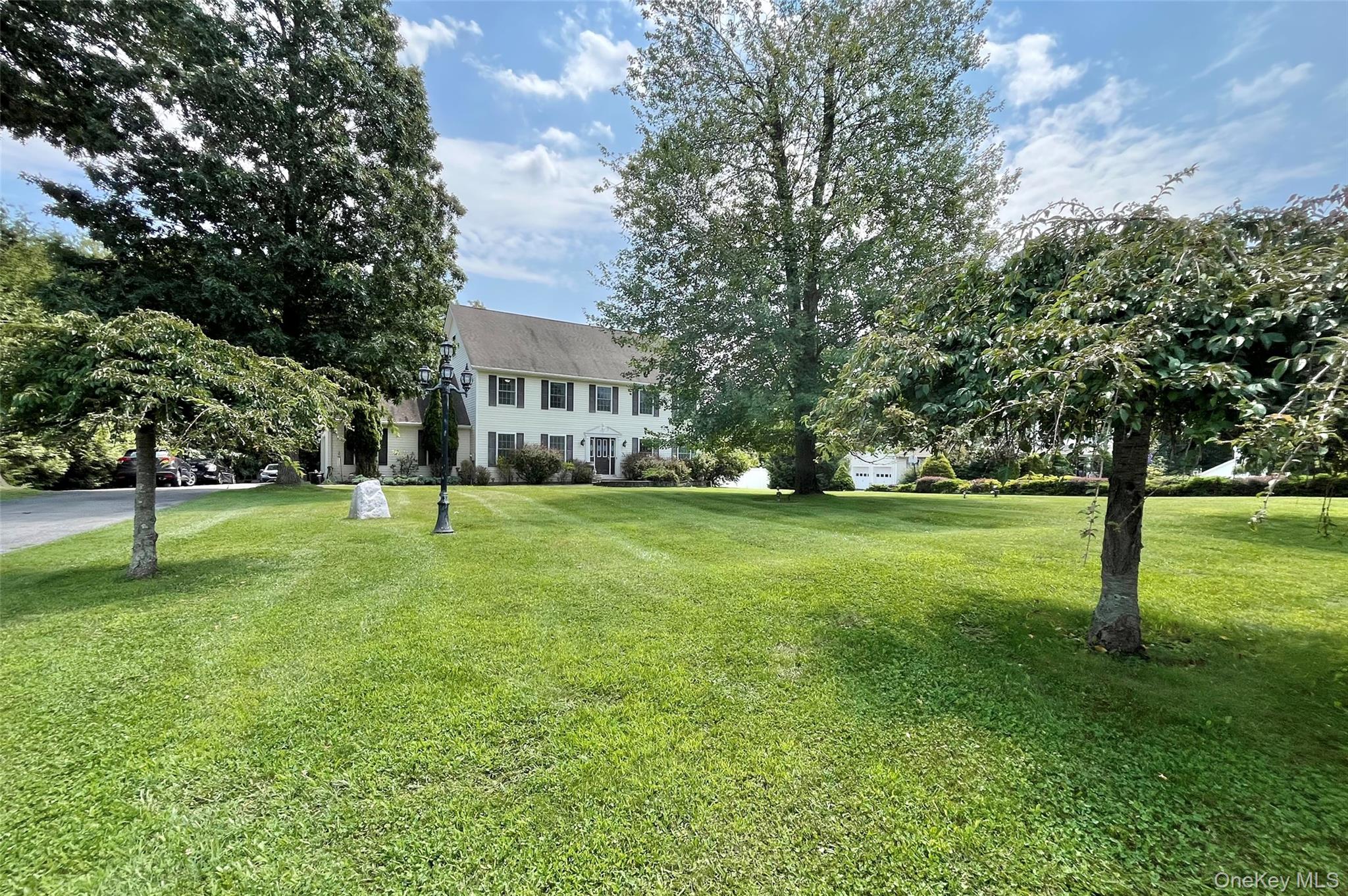 7 Frances Lane Property Photo 43