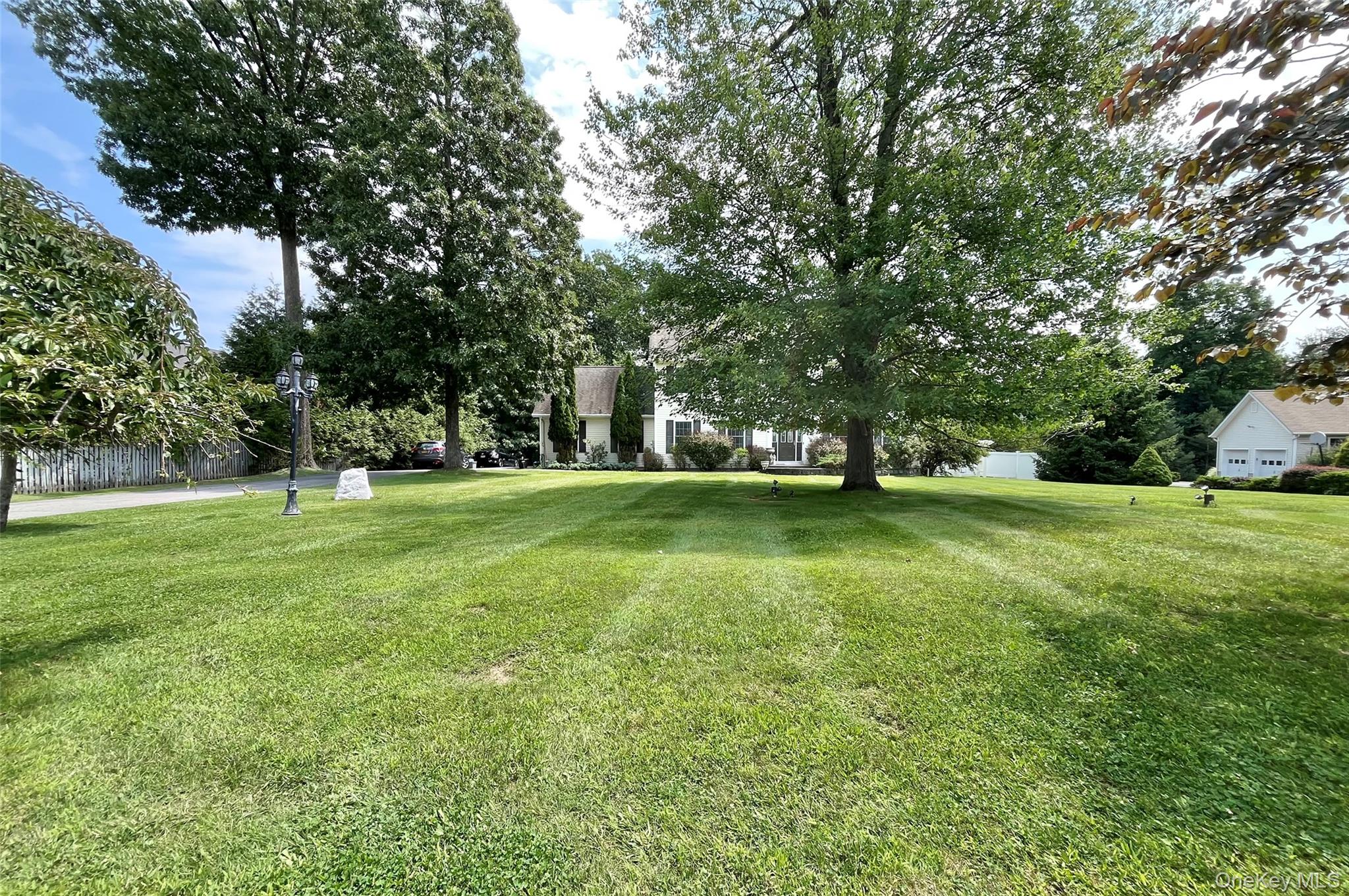 7 Frances Lane Property Photo 44