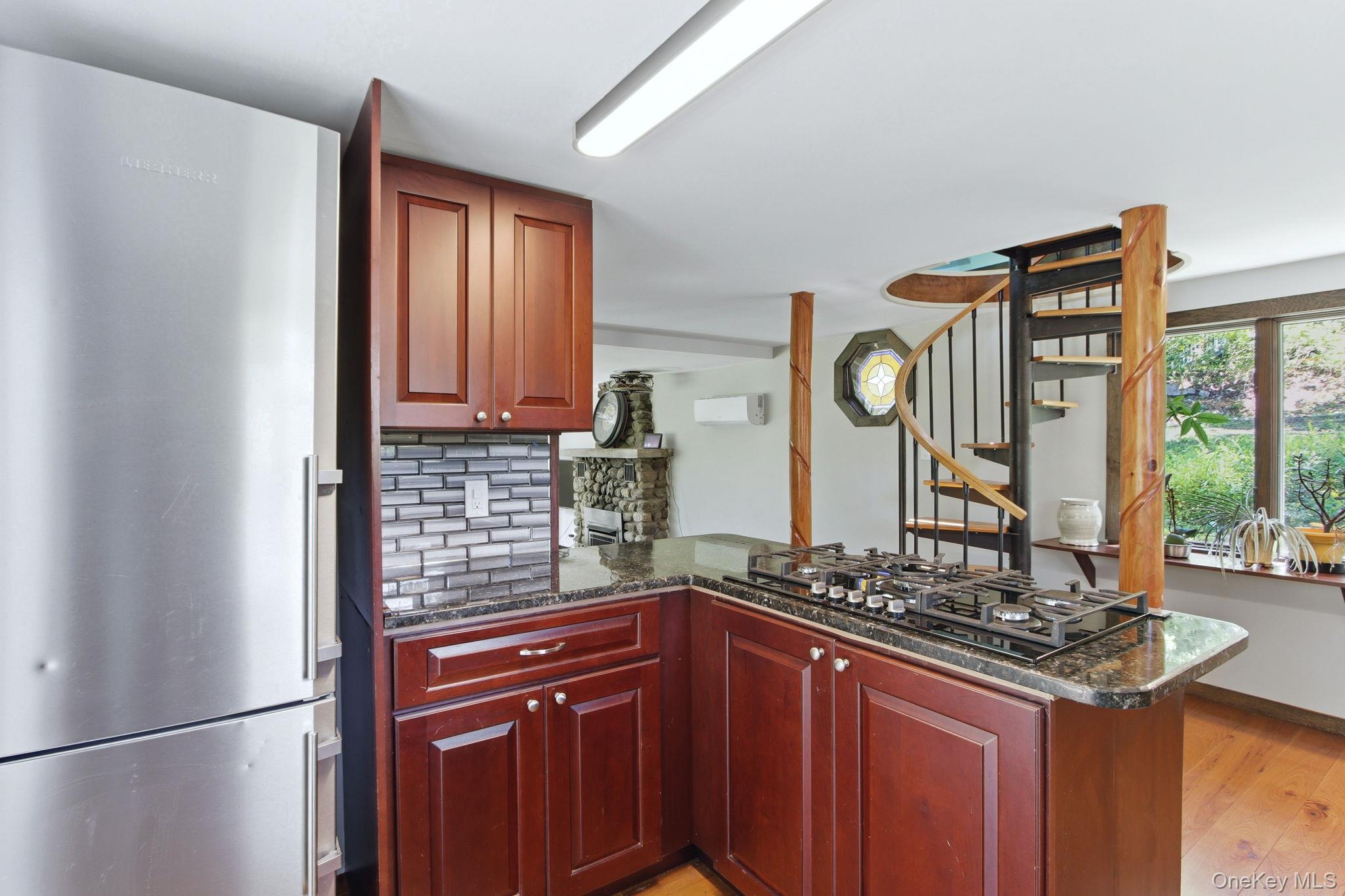 27 Rumsey Road Property Photo 8
