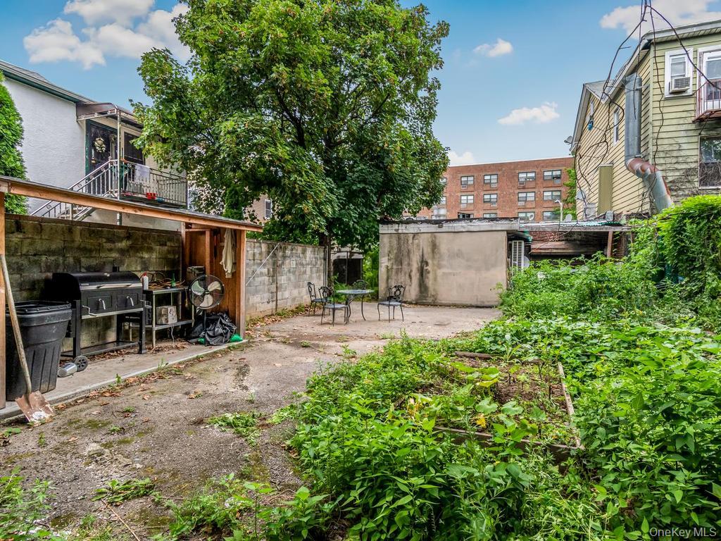 26 W Third Street Property Photo 19