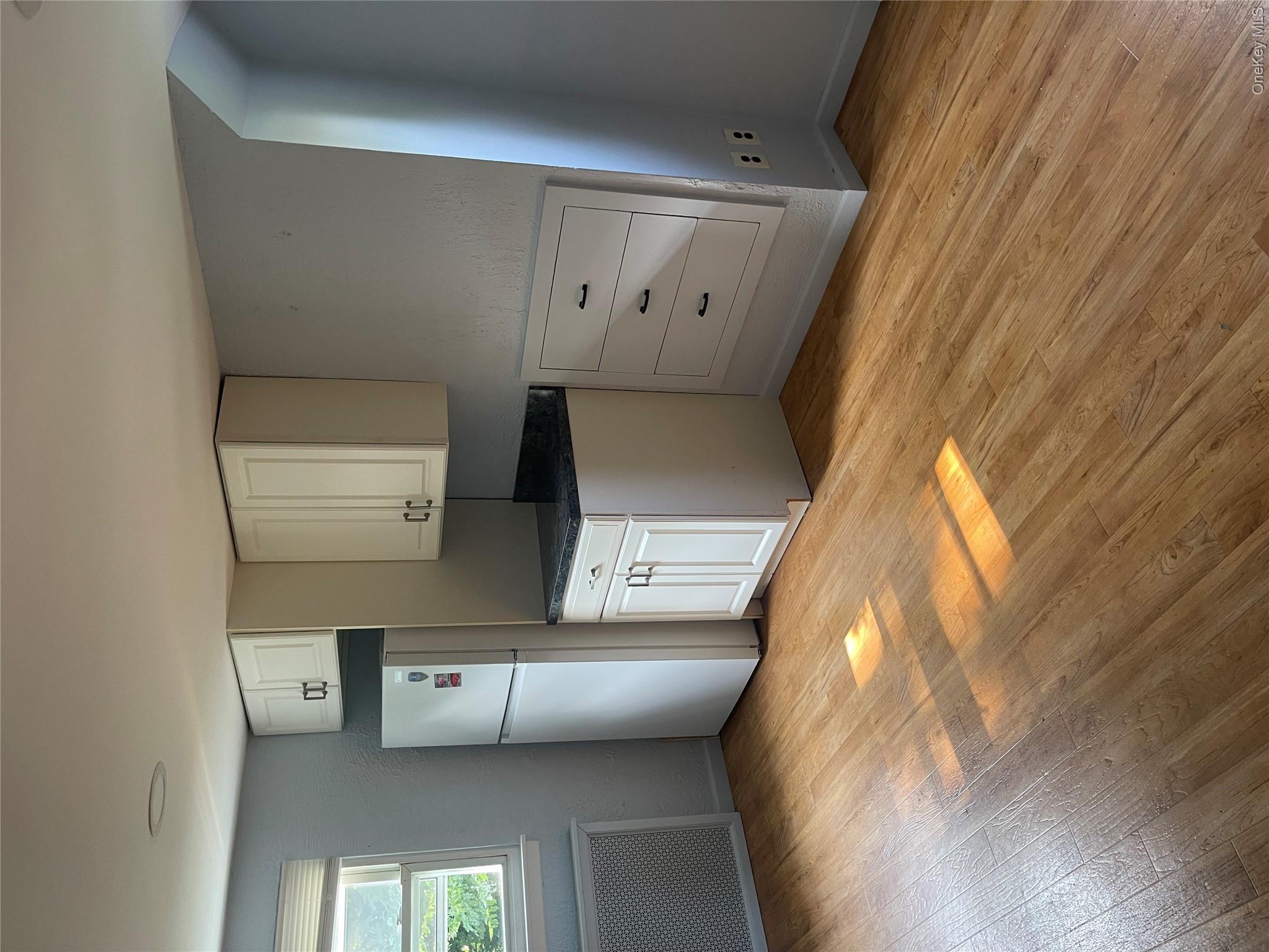 140 Nassau Avenue #2 Property Photo 3