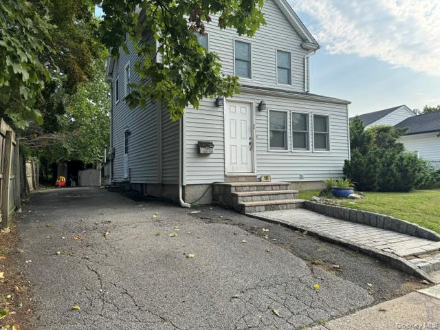 105 Bayview Avenue Property Photo 2