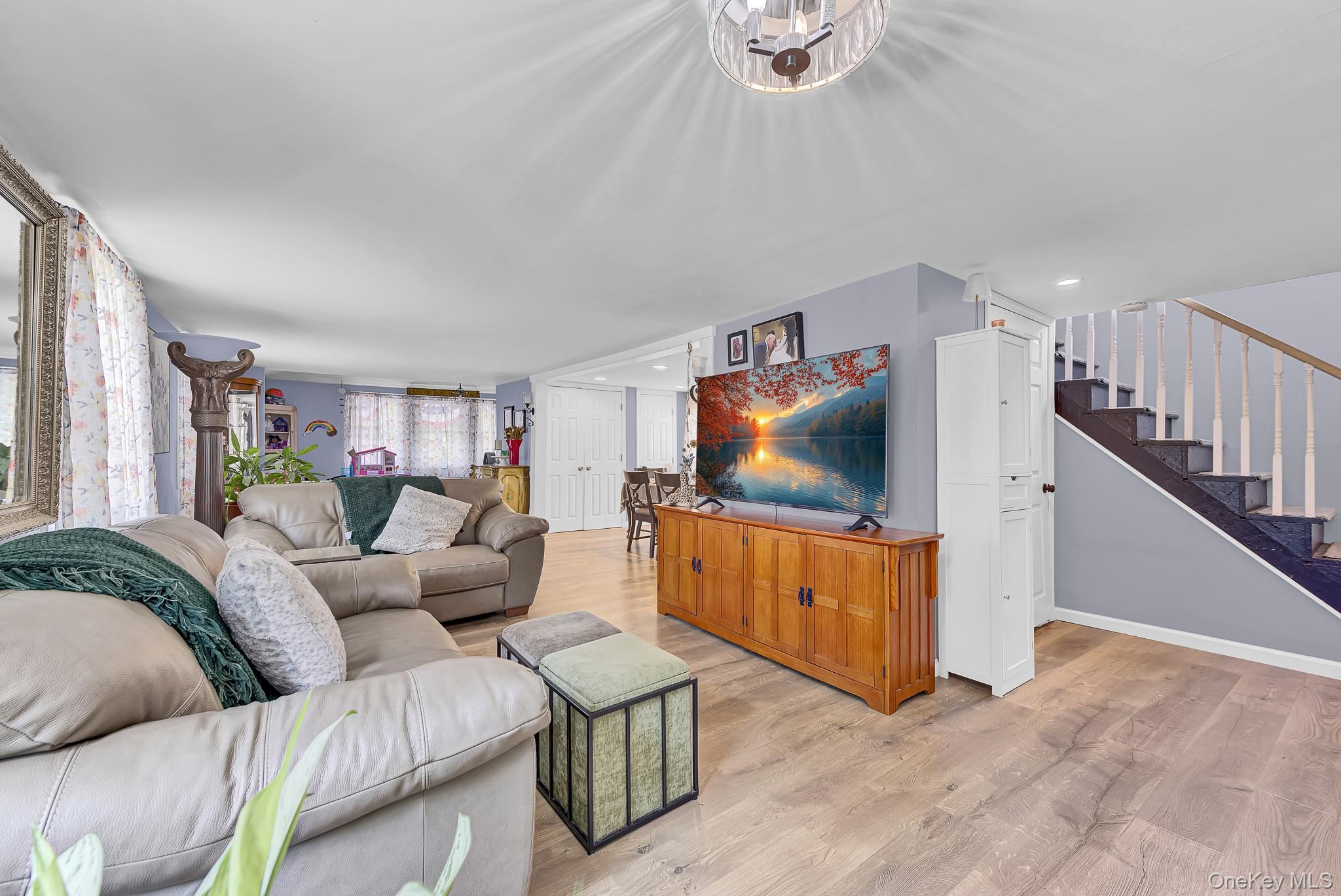 1116 Montauk Highway Property Photo 4