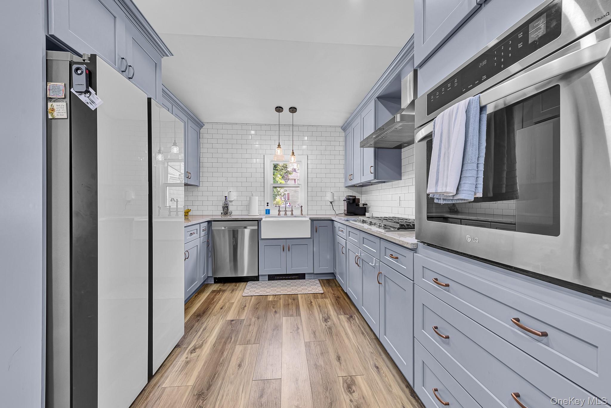 1116 Montauk Highway Property Photo 5