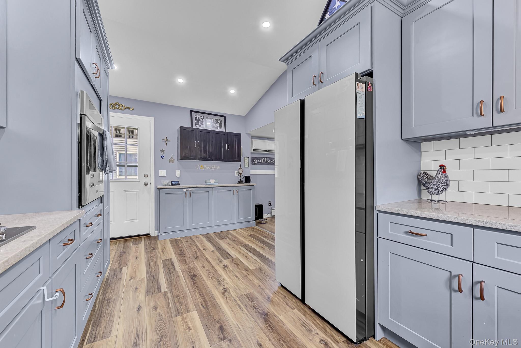 1116 Montauk Highway Property Photo 7