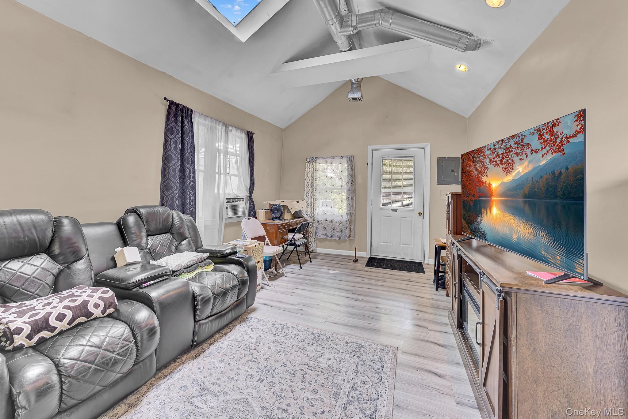 1116 Montauk Highway Property Photo 26
