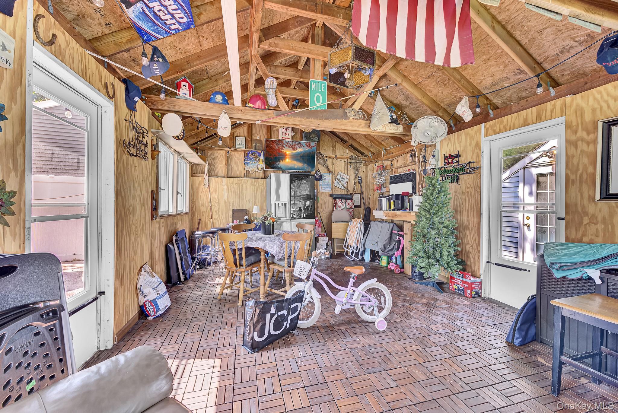 1116 Montauk Highway Property Photo 31
