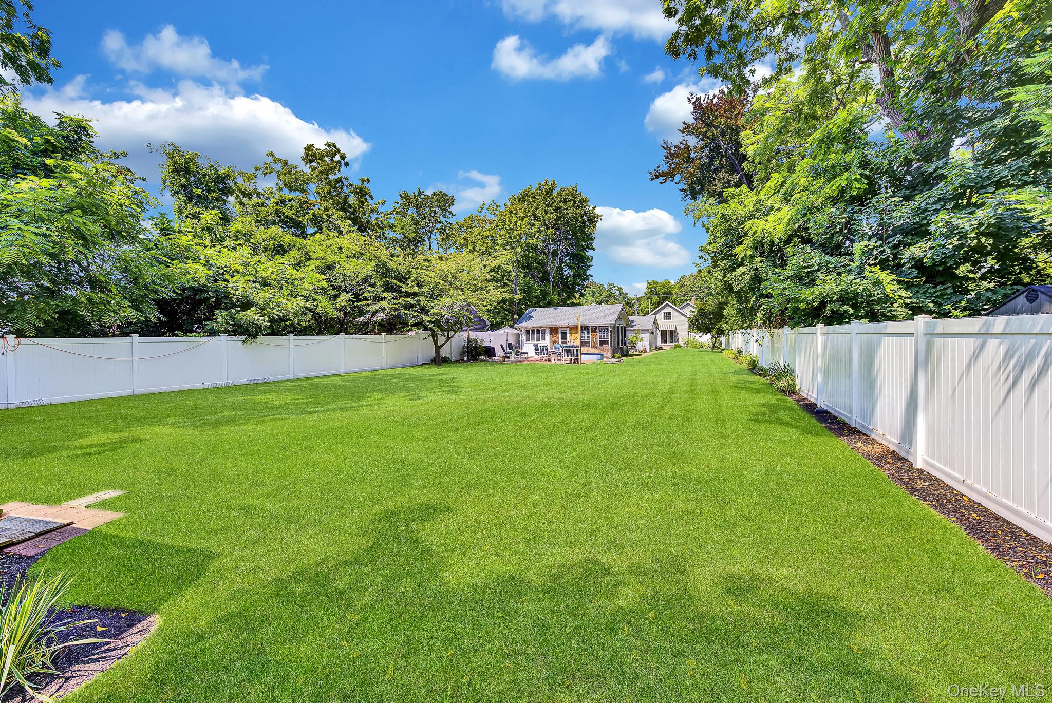1116 Montauk Highway Property Photo 35
