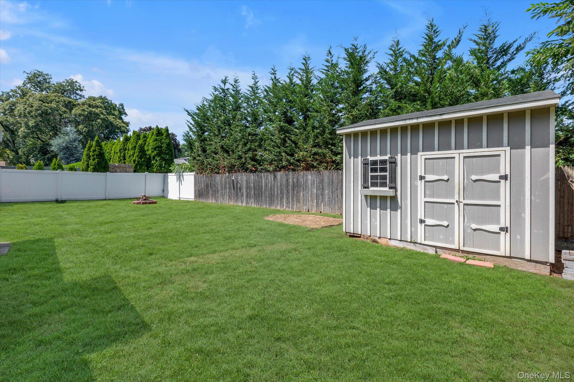 5 Eckert Street Property Photo 15