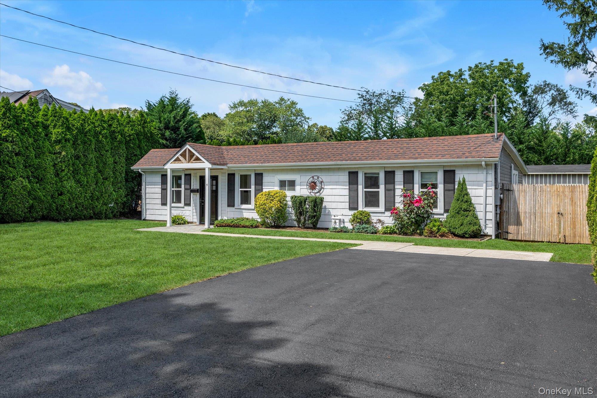 5 Eckert Street Property Photo 17