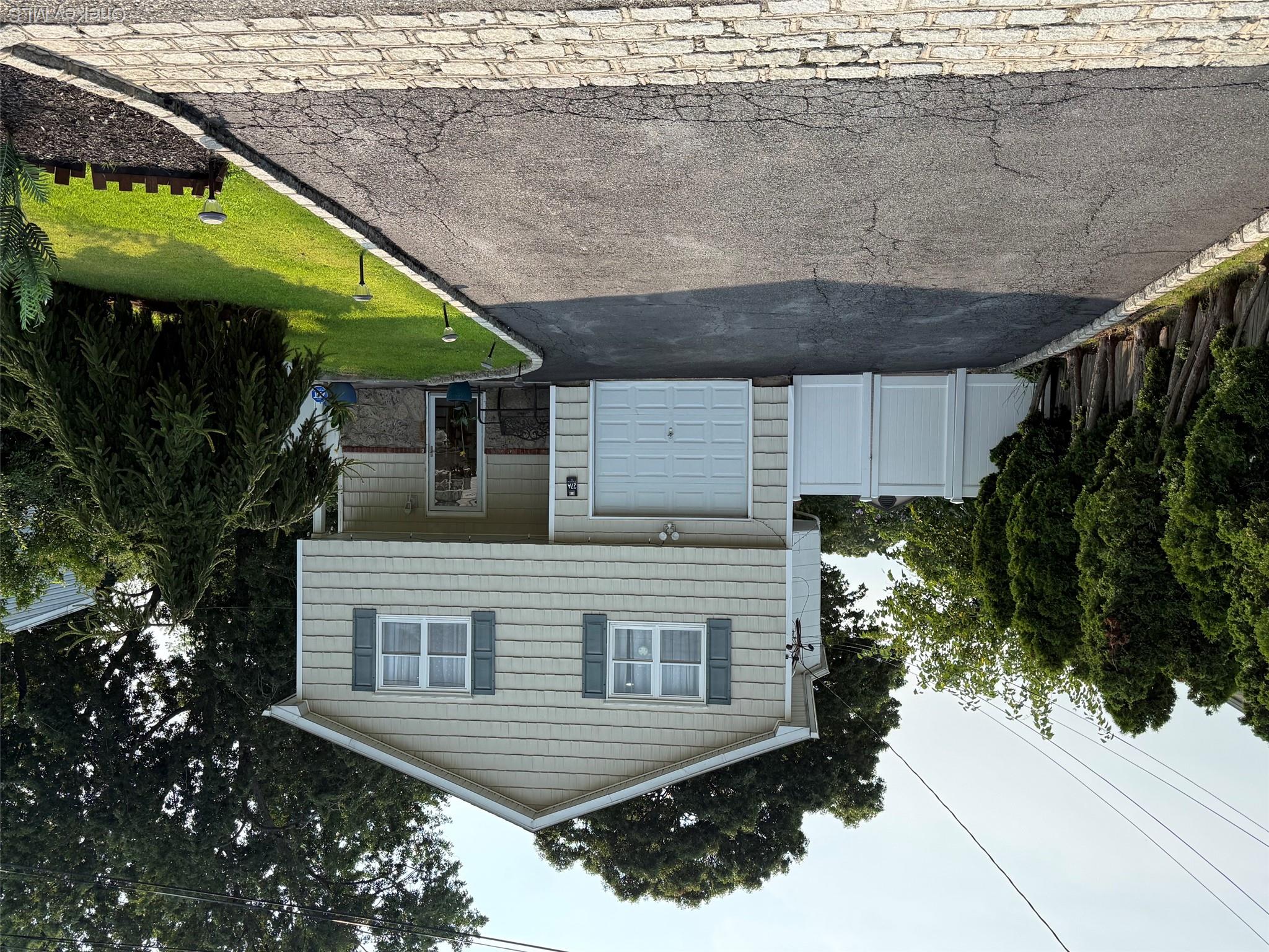 27a Gores Drive Property Photo 1